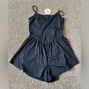 Beaully Women Fashion Clothing New With Tags Size large